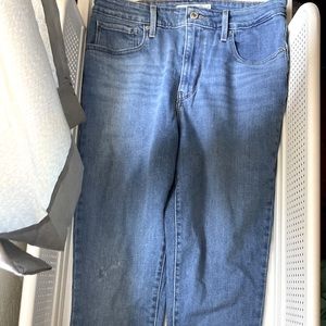 Levi’s skinny jeans in a relaxed fit in a medium light denim.